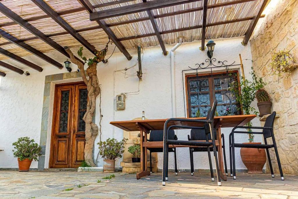 Maciliavilla. Ιεράπετρα Εξωτερικό φωτογραφία